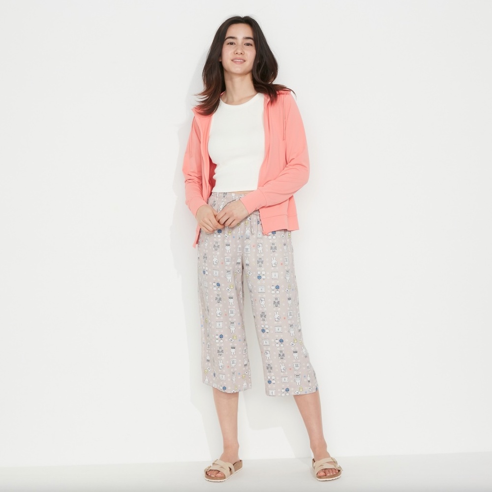 NWT UNIQLO MIFFY AIRISM RELACO 3/4 SHORTS (FROM JAPAN)